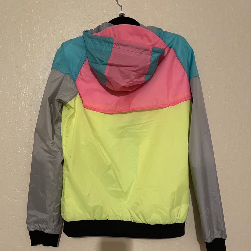 Nike jacket - Picture 2 of 3